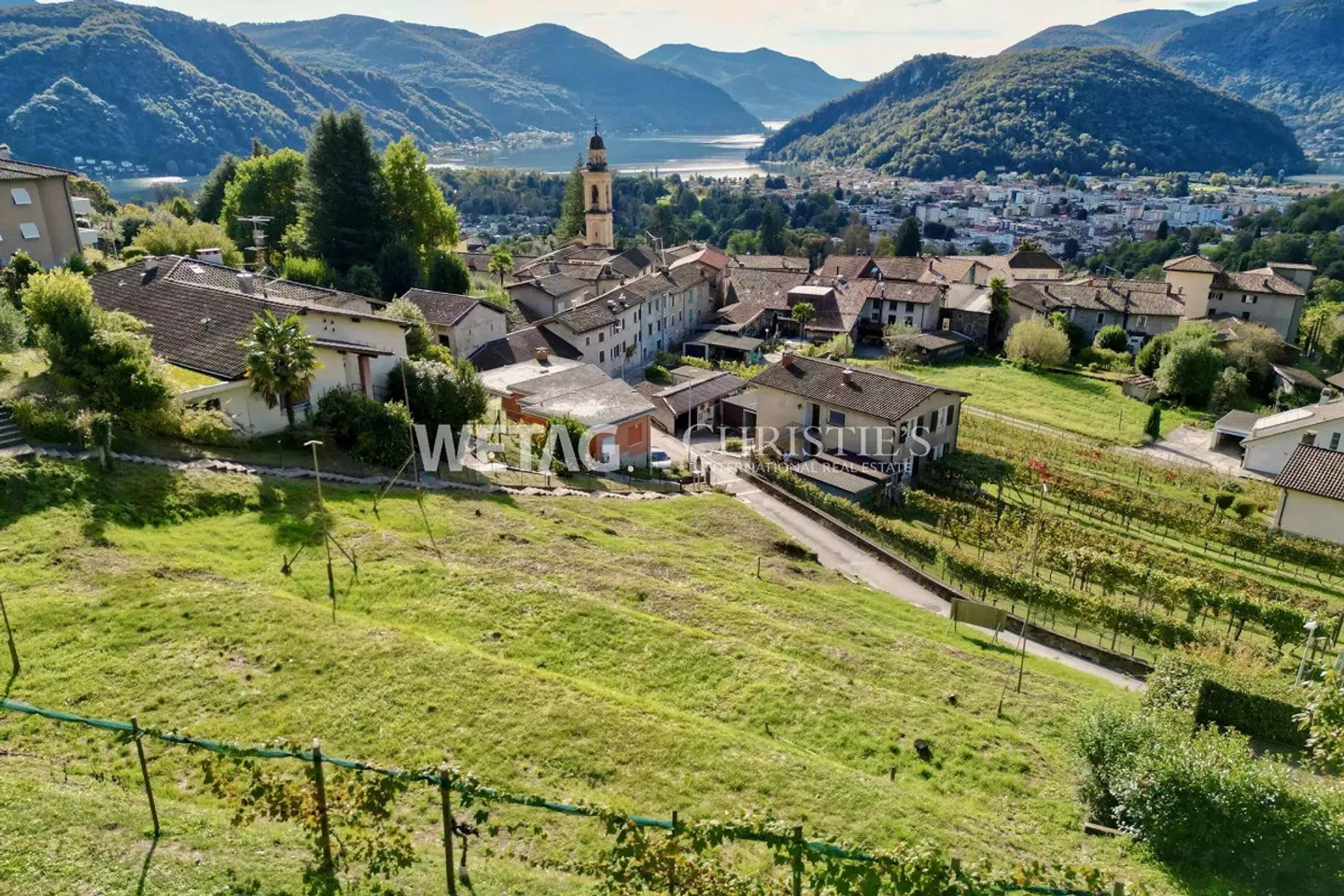 Lugano-Neggio: Baugrundstück - Foto 1 von 12
