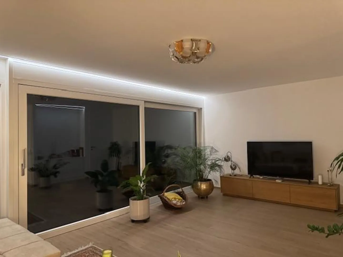 Very nice townhouse for rent in a residential area - Photo 3 of 13