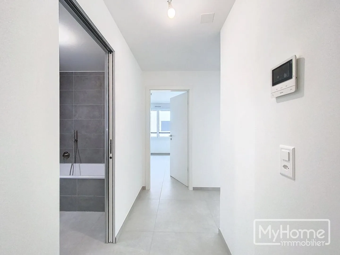 Charmante 2.5 Zimmer Wohnung - Foto 5 von 7