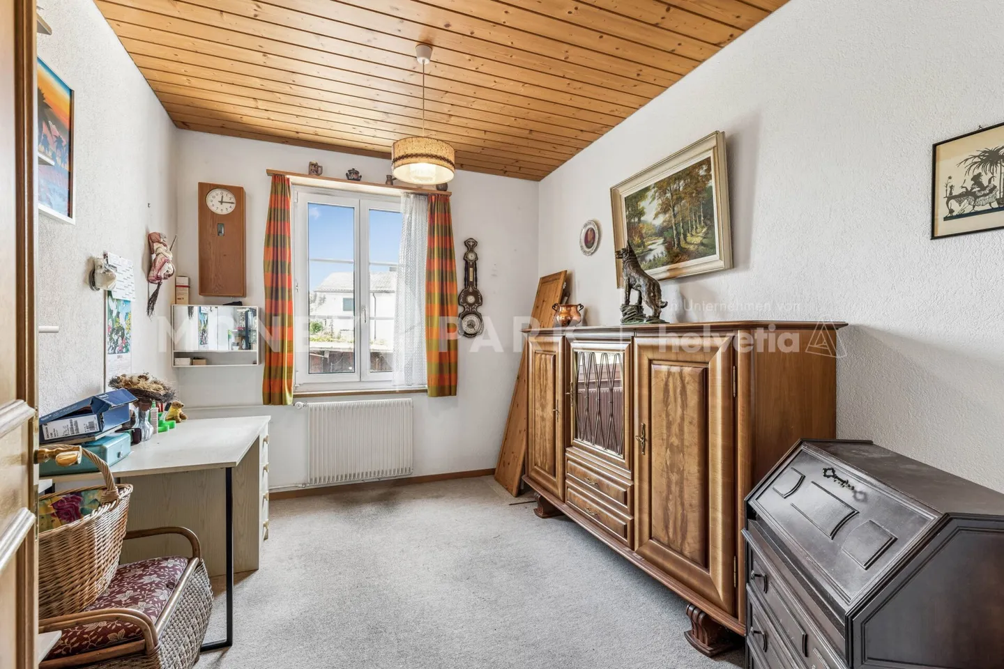 Maison jumelée de 6 pièces avec beaucoup de potentiel - Photo 6 sur 14