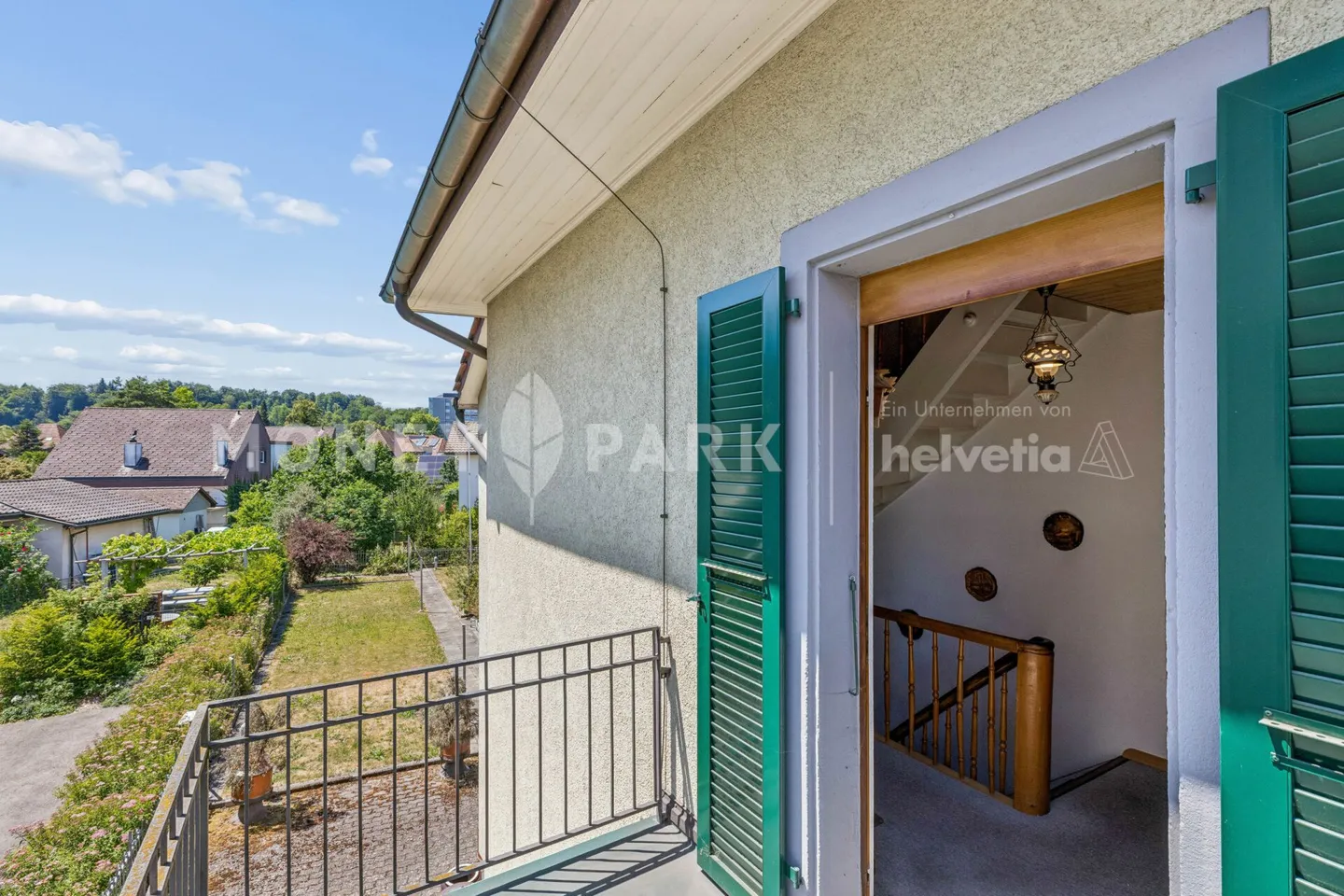 Maison jumelée de 6 pièces avec beaucoup de potentiel - Photo 10 sur 14