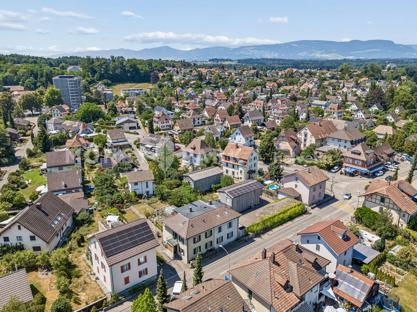 Maison jumelée de 6 pièces avec beaucoup de potentiel - Photo 14 sur 14