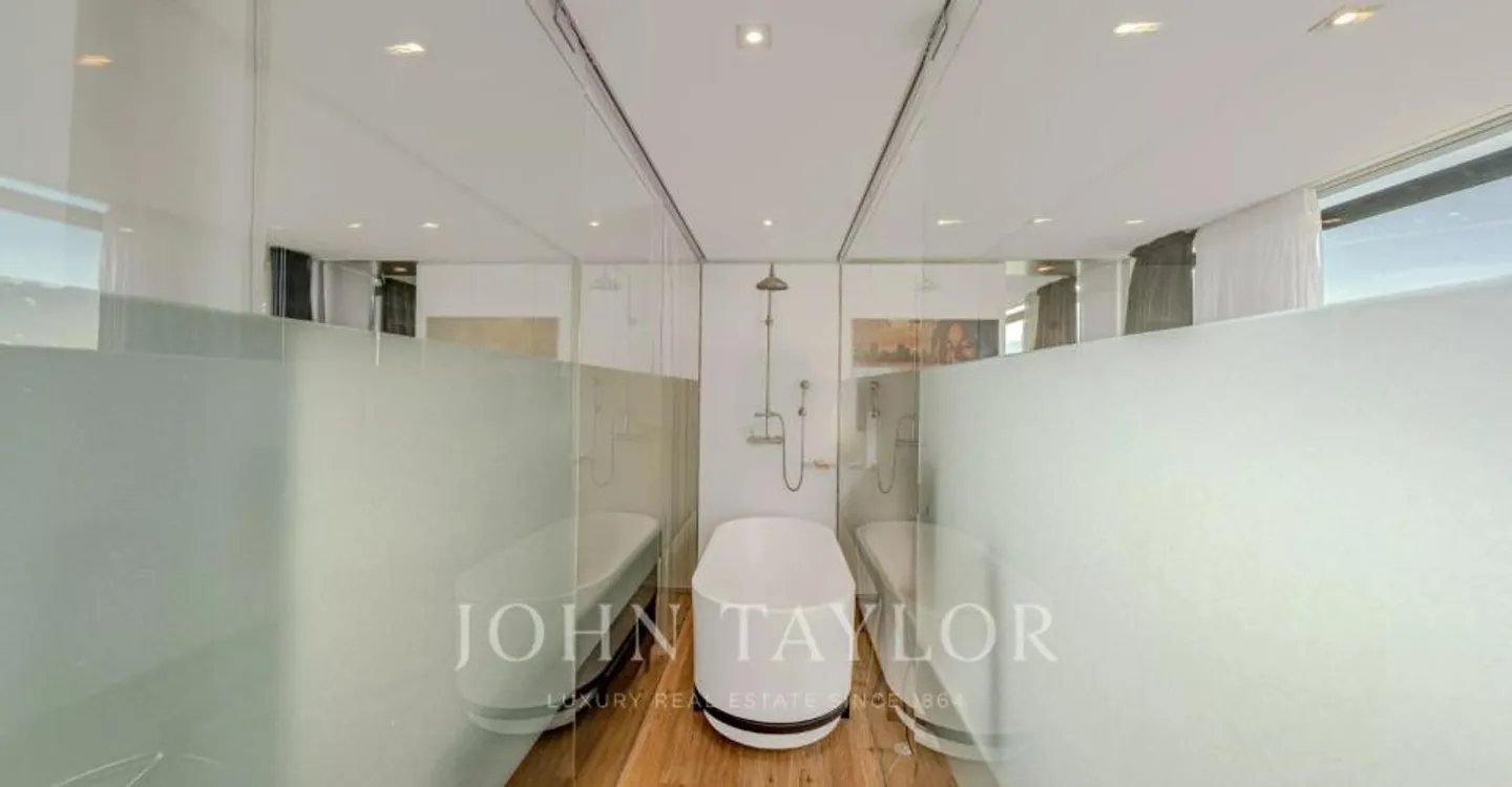Villa Contemporanea con Vista Lago - Foto 8 di 12