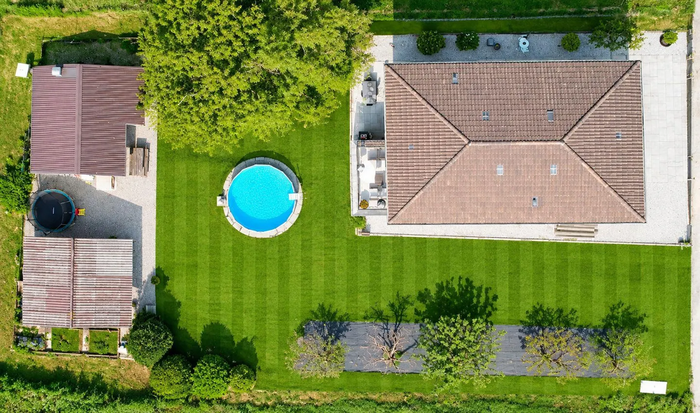 Casa Bifamiliare Ristrutturata - Foto 2 di 24