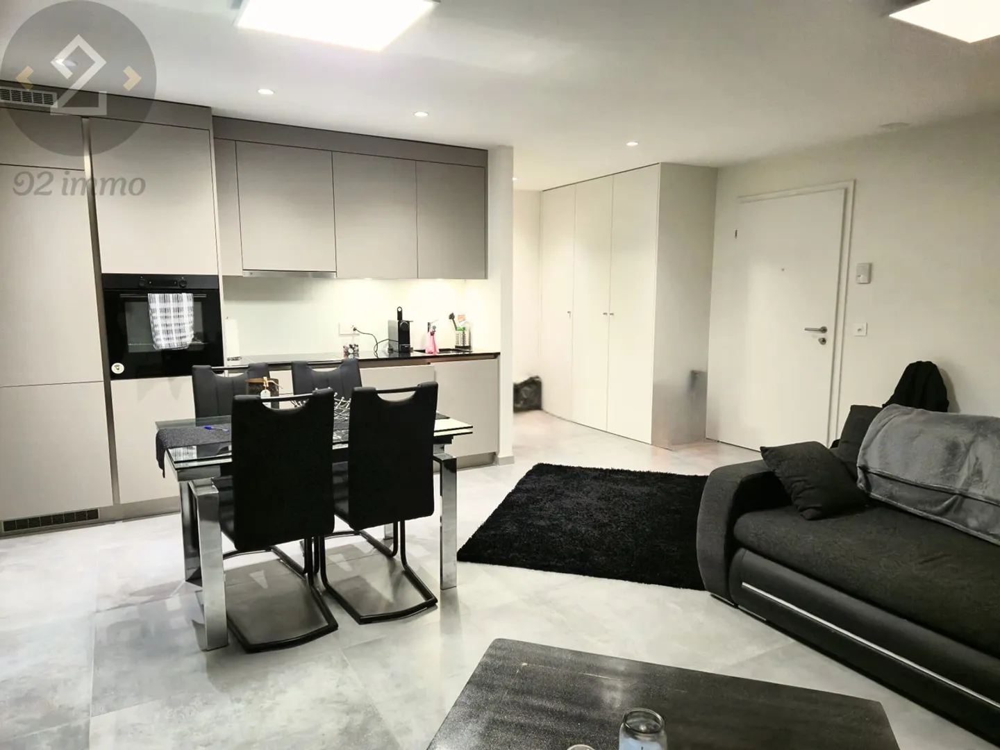 Large 2.5 rooms for rent in Vuisternens-en-Ogoz - Photo 3 of 6