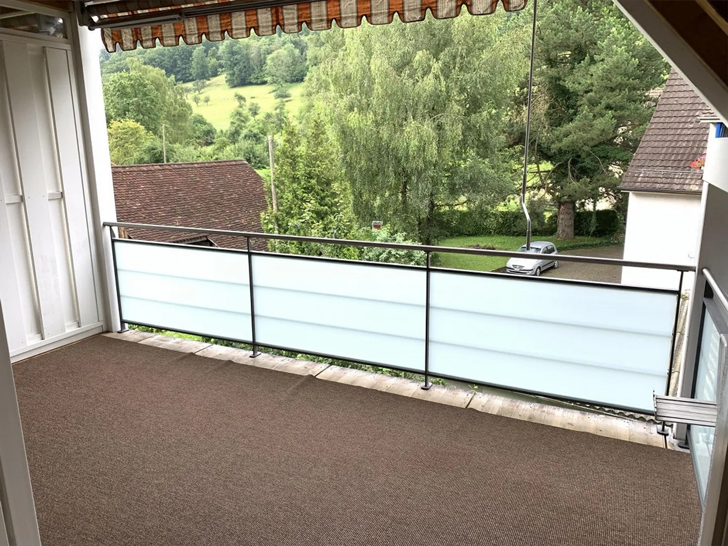 Appartamenti accoglienti con 3.5 stanze e grande balcone - Foto 9 di 13