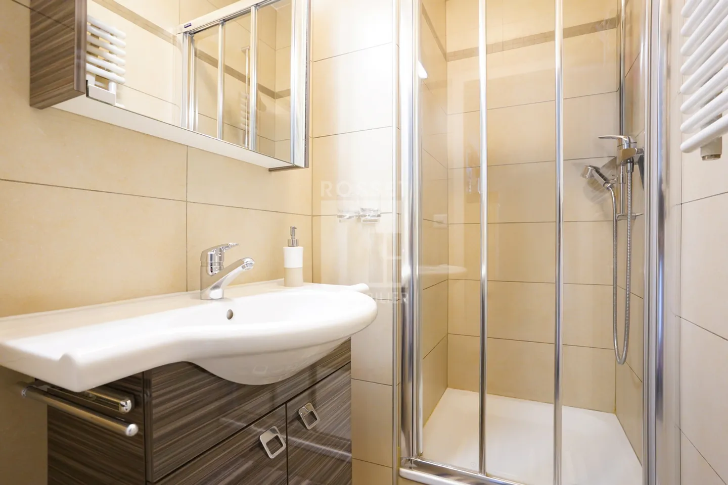 Schönes durchgehendes 5-Zimmer-Apartment in Chêne-Bougeries - Foto 6 von 9