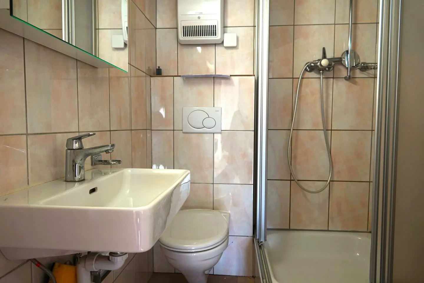 Charmant appartement meublé de 3,5 pièces au caractère atypique - Photo 5 sur 6