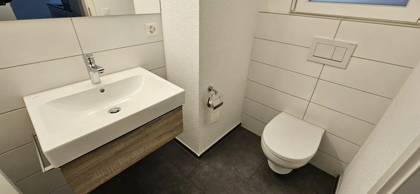 Top modern 2 1/2-room apartment, 70m2 - Photo 10 of 12