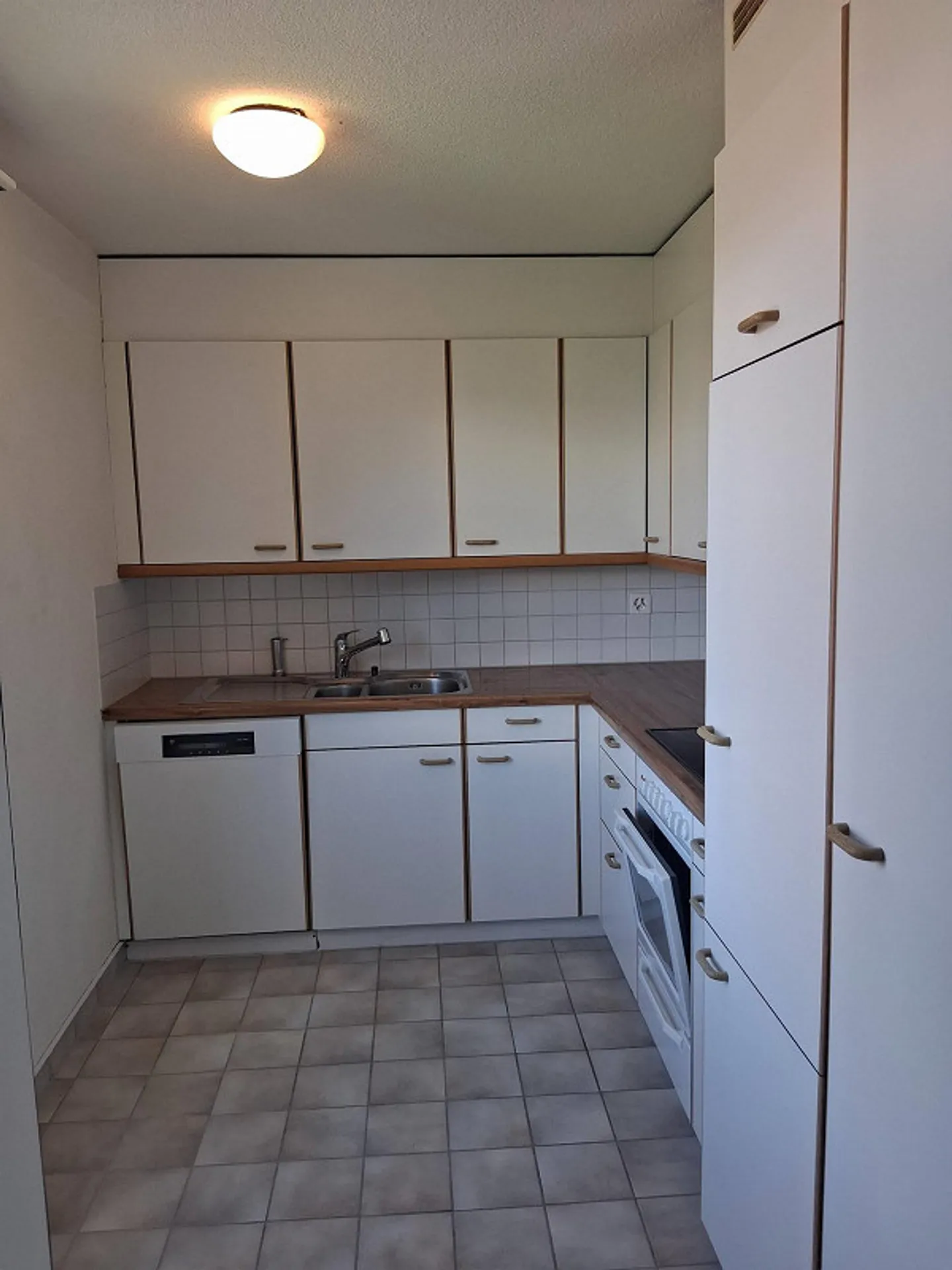 Bella maisonette di 4 1/2 stanze con charme in una posizione centrale - Foto 8 di 15
