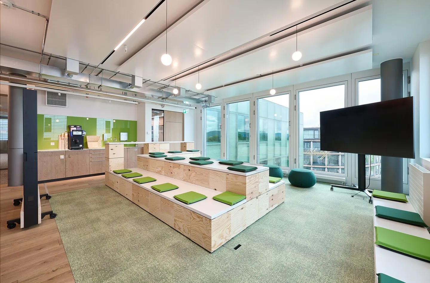 Spazi flessibili e versatili direttamente alla stazione di Basilea SBB! - Foto 10 di 13