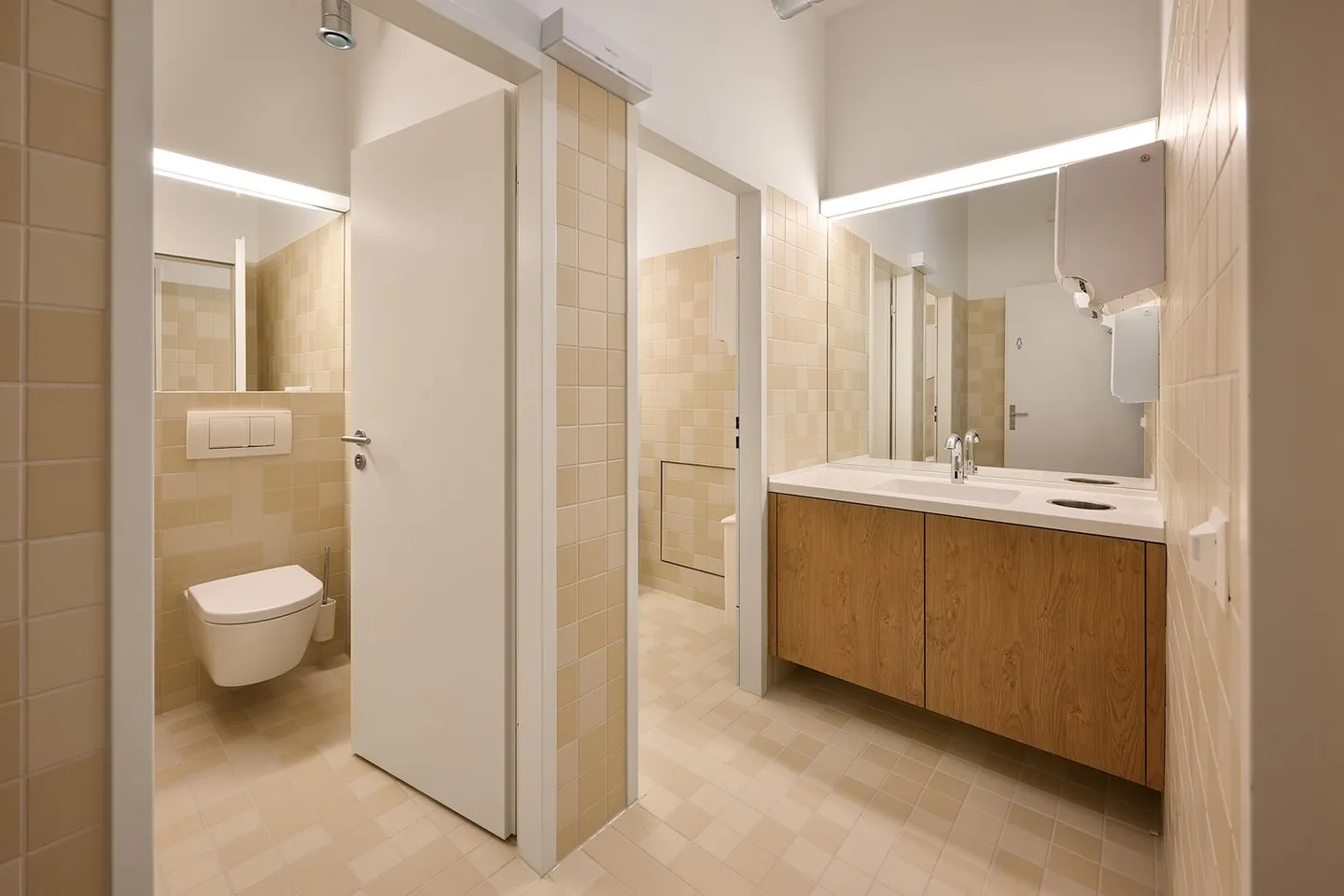 Spazi flessibili e versatili direttamente alla stazione di Basilea SBB! - Foto 12 di 13