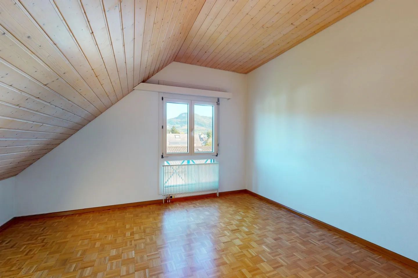 Attique à louer - Photo 6 sur 10