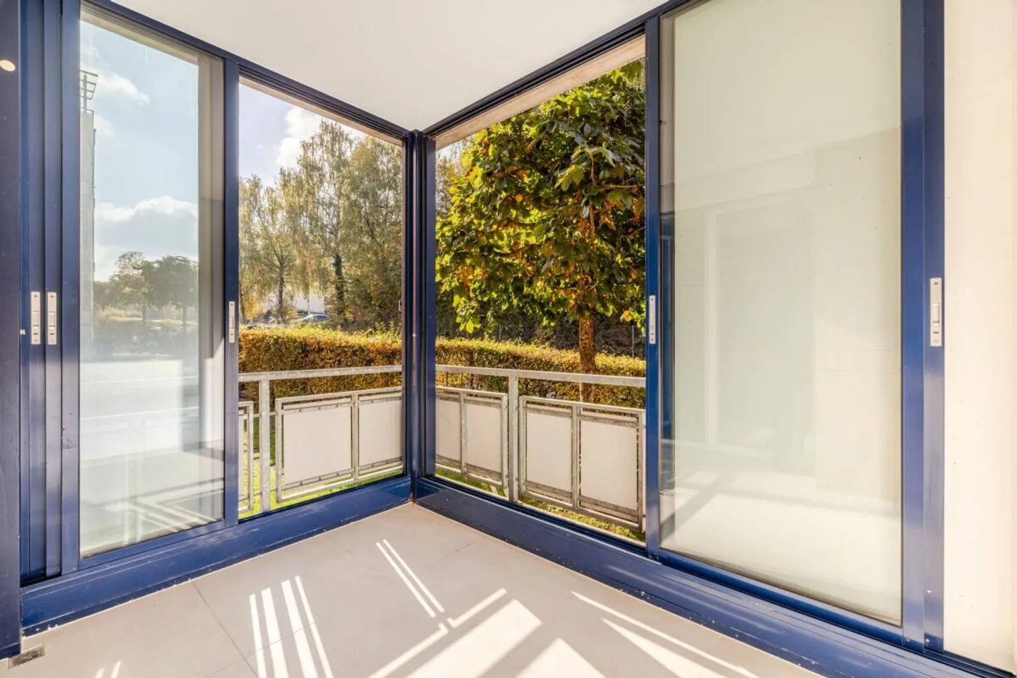 First occupancy after complete renovation: New and modern 4.5-room apartment... - Photo 4 of 13