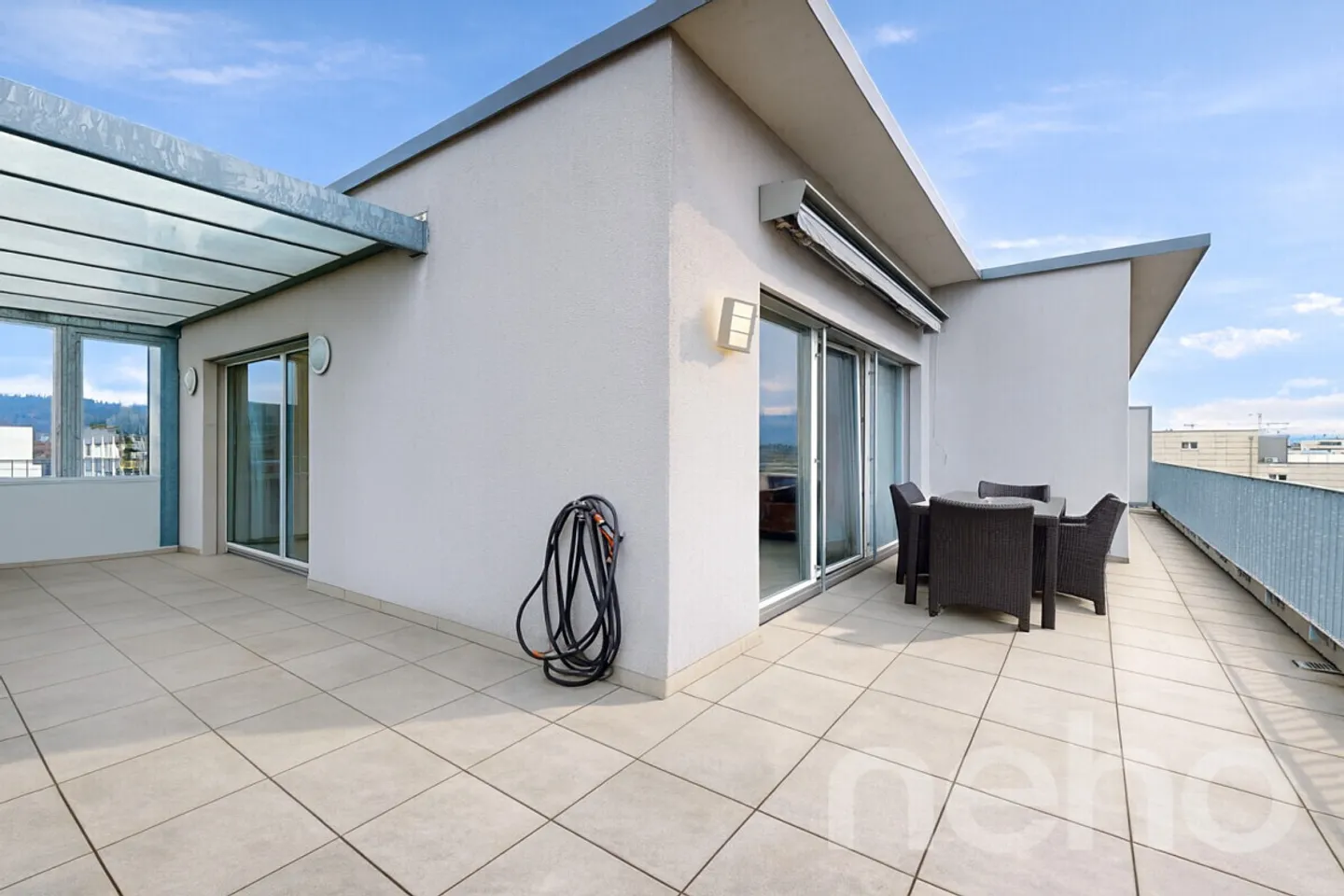 Charmante Attikawohnung in Schlieren - Foto 5 von 10