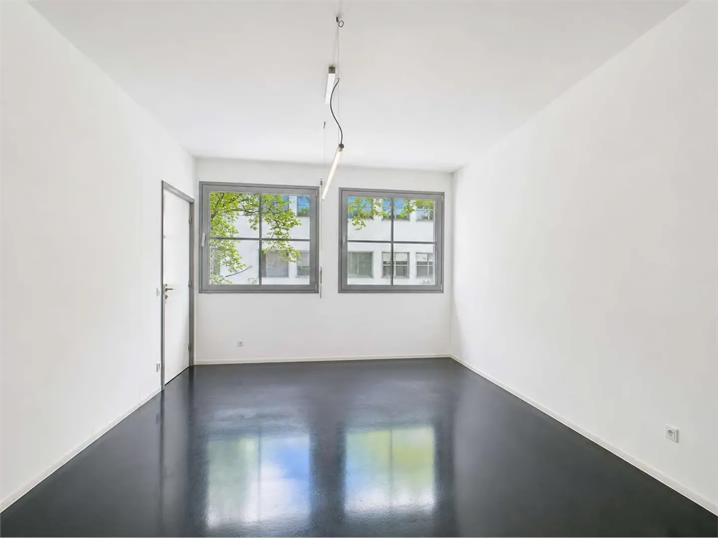 Appartement spacieux dans un quartier central - Photo 7 sur 8