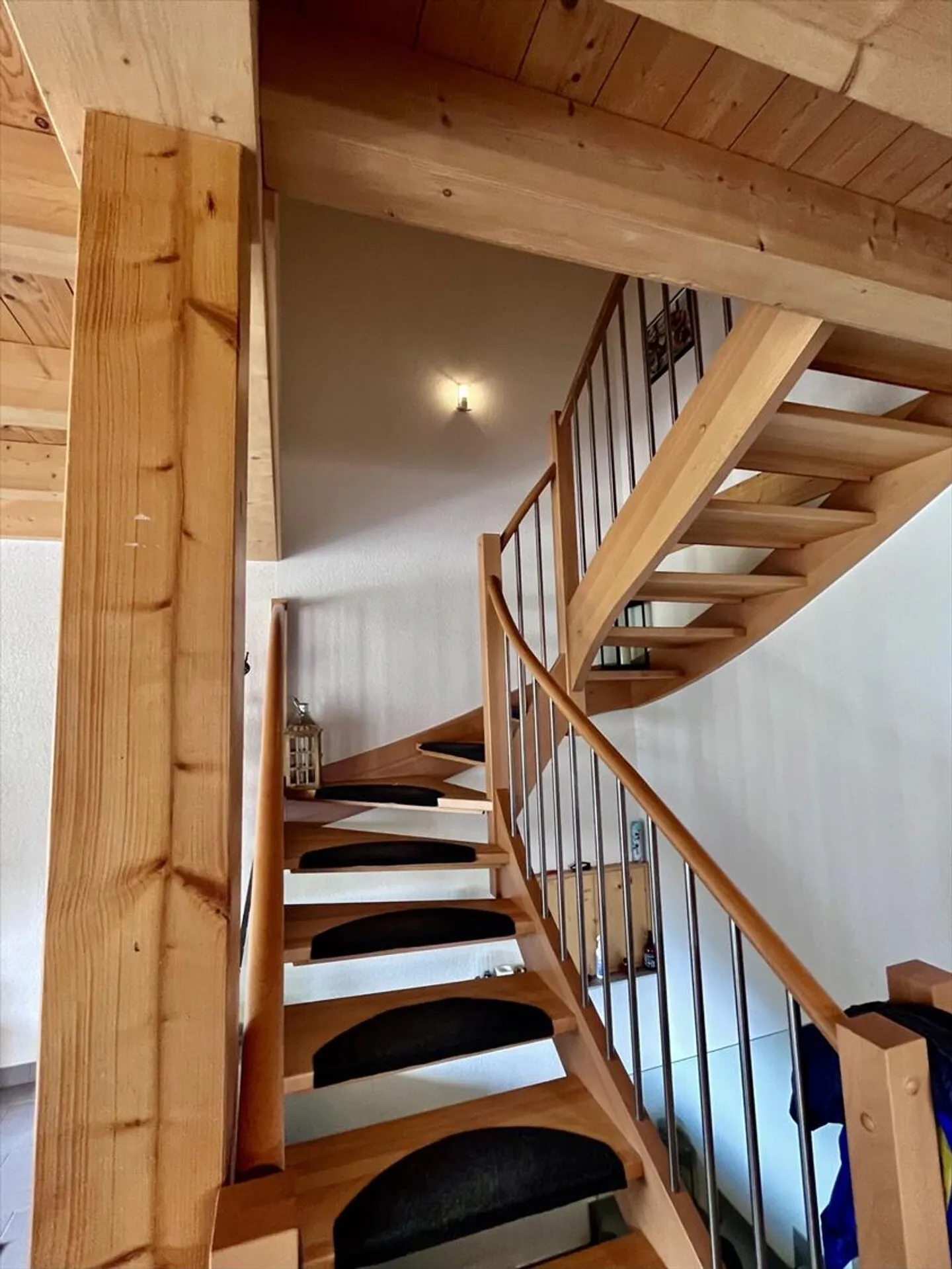 Semi-Detached House 5.5 Rooms - Photo 4 of 11