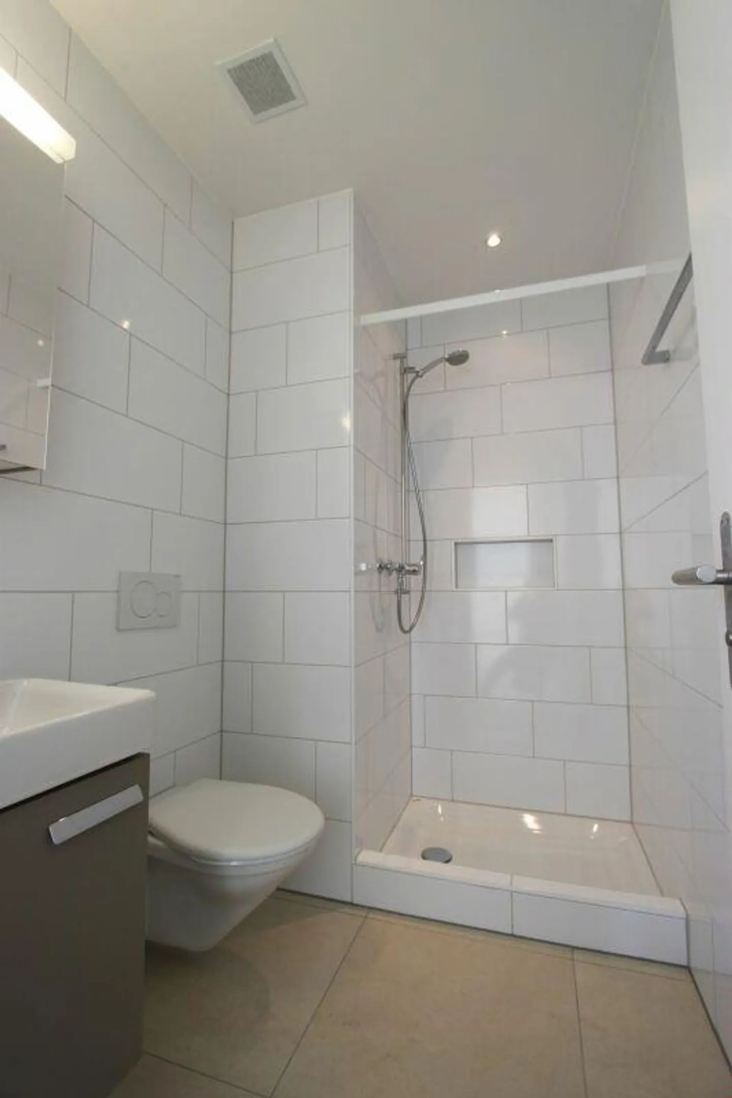 Moderno appartamento attico di 2,5 stanze - Foto 5 di 6