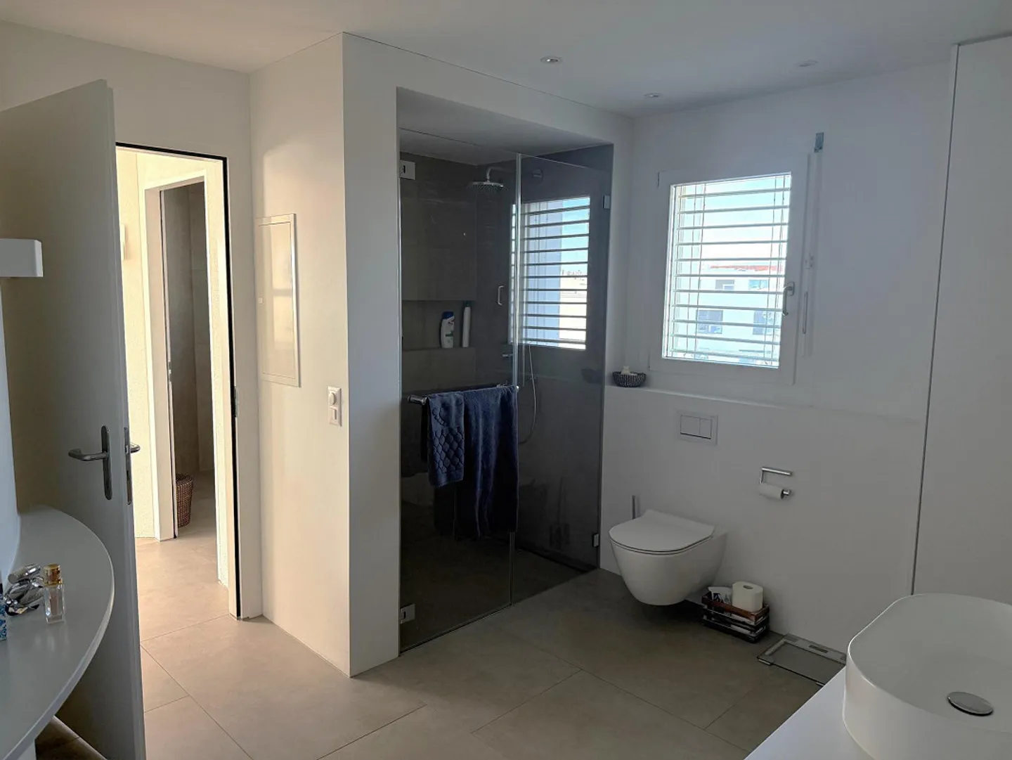 Attico luminoso con vista - Foto 6 di 14