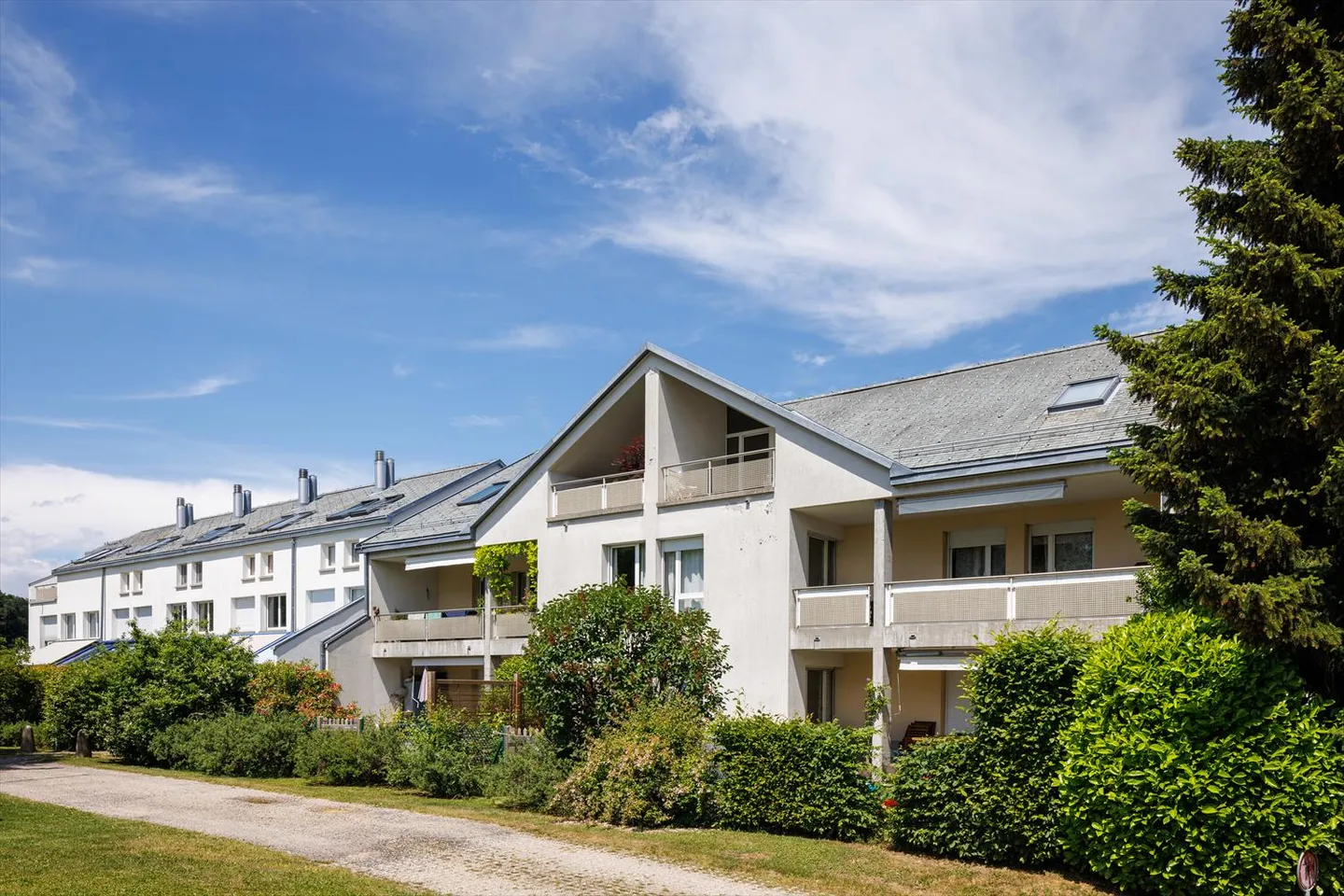 Duplex 2.5 rooms - Photo 3 of 6