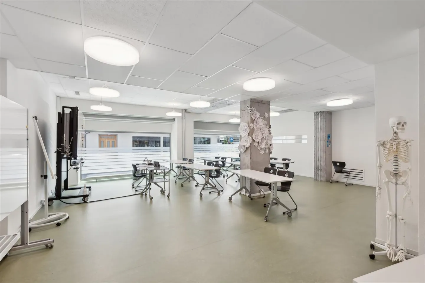 Central Location Commercial Space - Photo 3 of 10