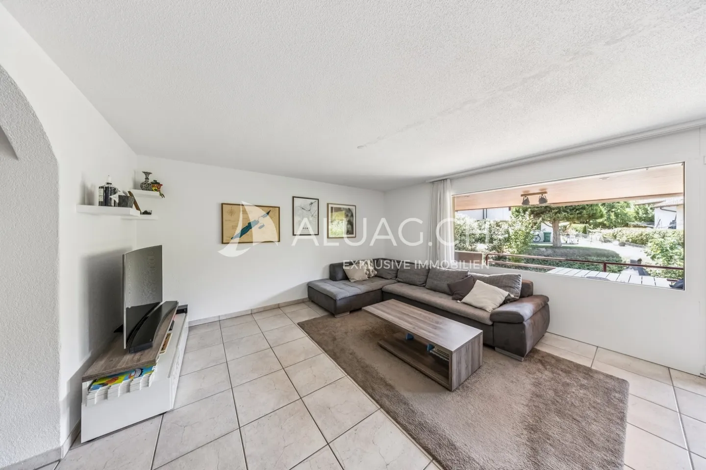 SPACIOUS DUPLEX APARTMENT (132 M²) - Photo 3 of 14