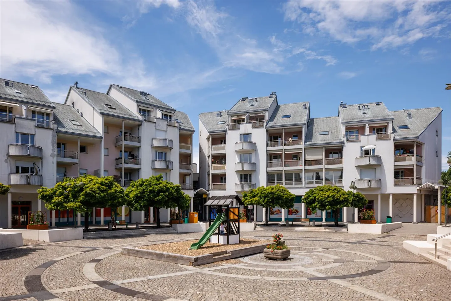 Duplex 2.5 rooms - Photo 1 of 6