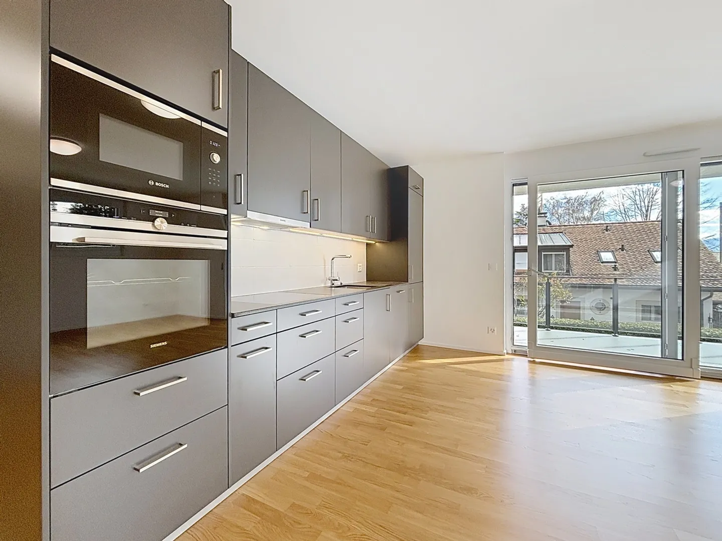 Appartamento 5.5 stanze - Foto 2 di 13