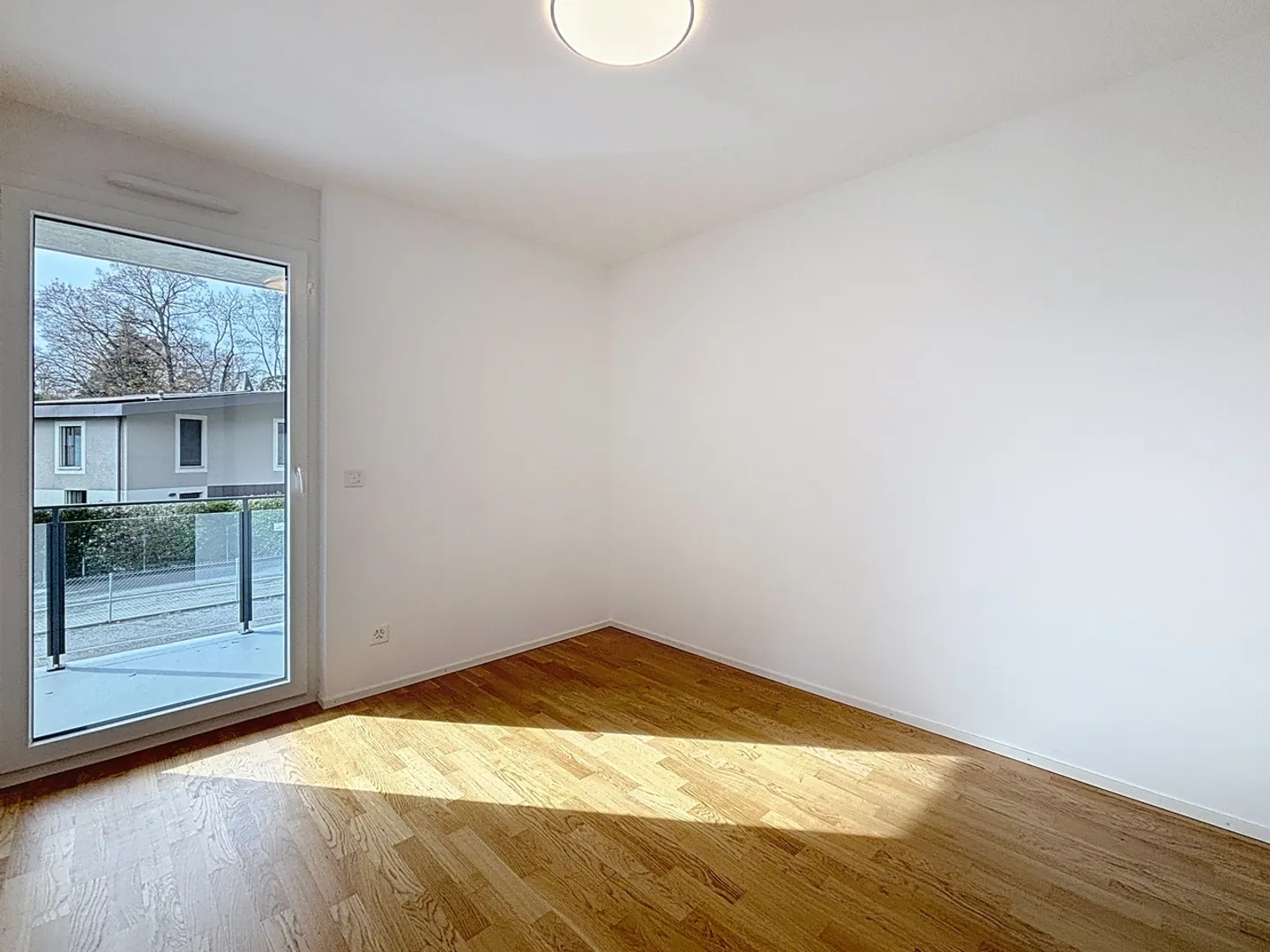 Appartamento 5.5 stanze - Foto 5 di 13