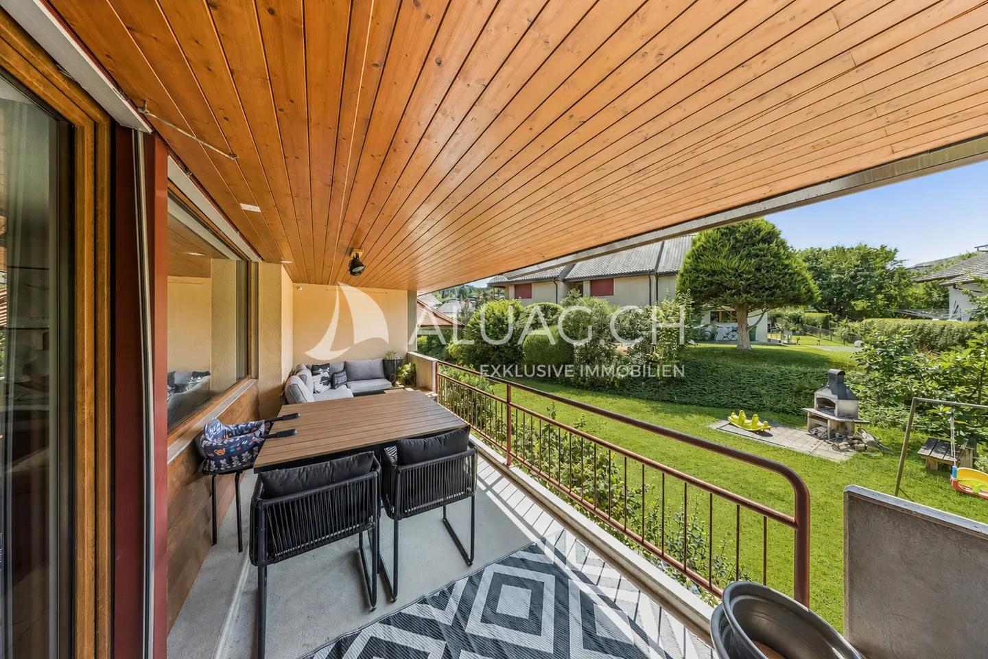 SPACIOUS DUPLEX APARTMENT (132 M²) - Photo 12 of 14