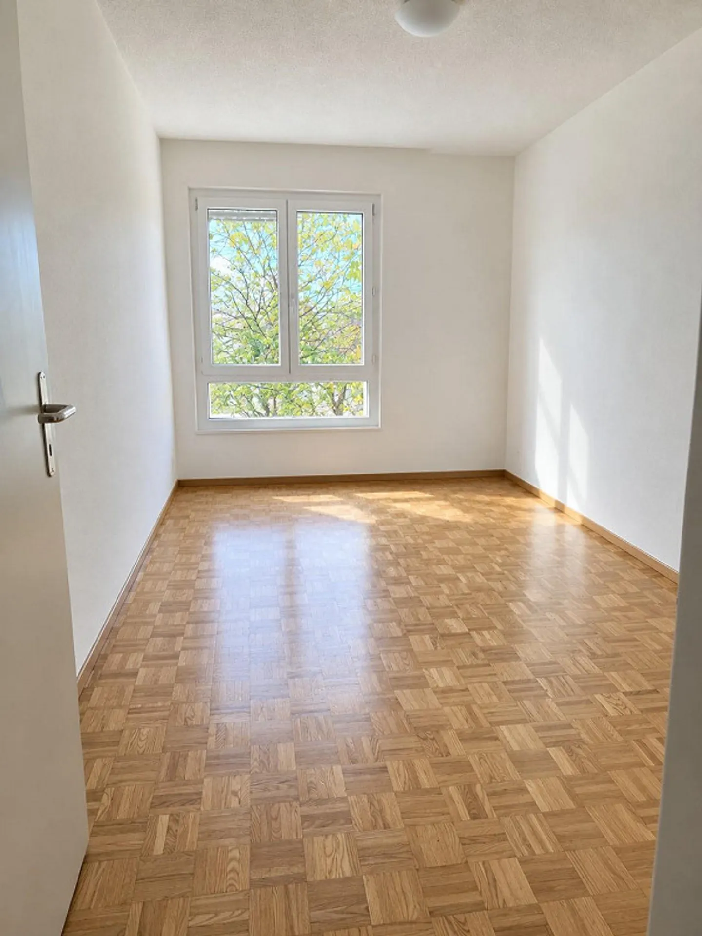 Ampio appartamento centrale a Kehrsatz - Foto 2 di 9