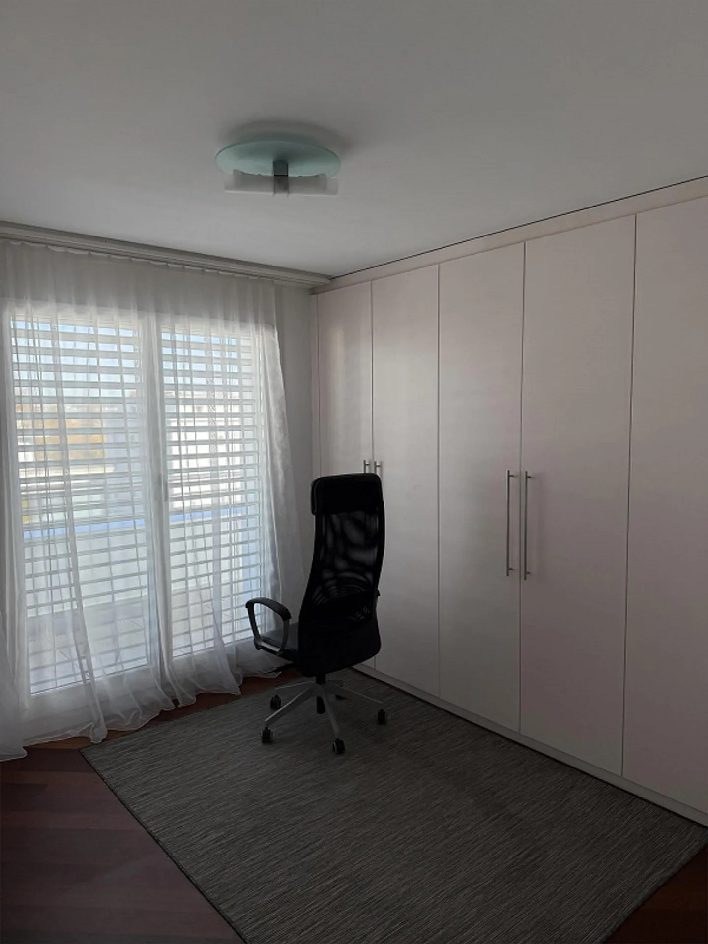 Attico luminoso con vista - Foto 10 di 14