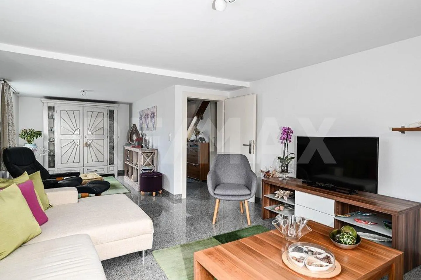 Charmantes Einfamilienhaus in Winterthur - Foto 2 von 9