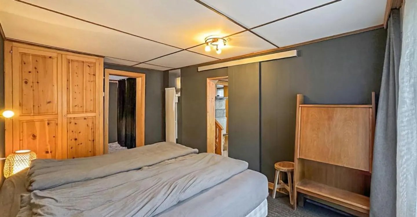 Incantevole appartamento duplex di 5,5 stanze vicino a Zermatt - Foto 8 di 12