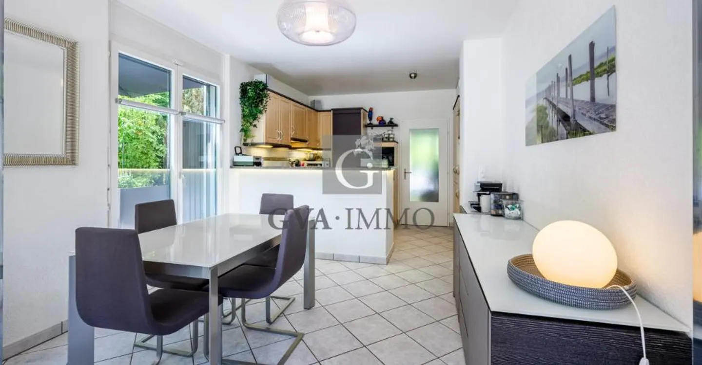 Ground-Floor Apartment with Garden - Photo 2 of 2