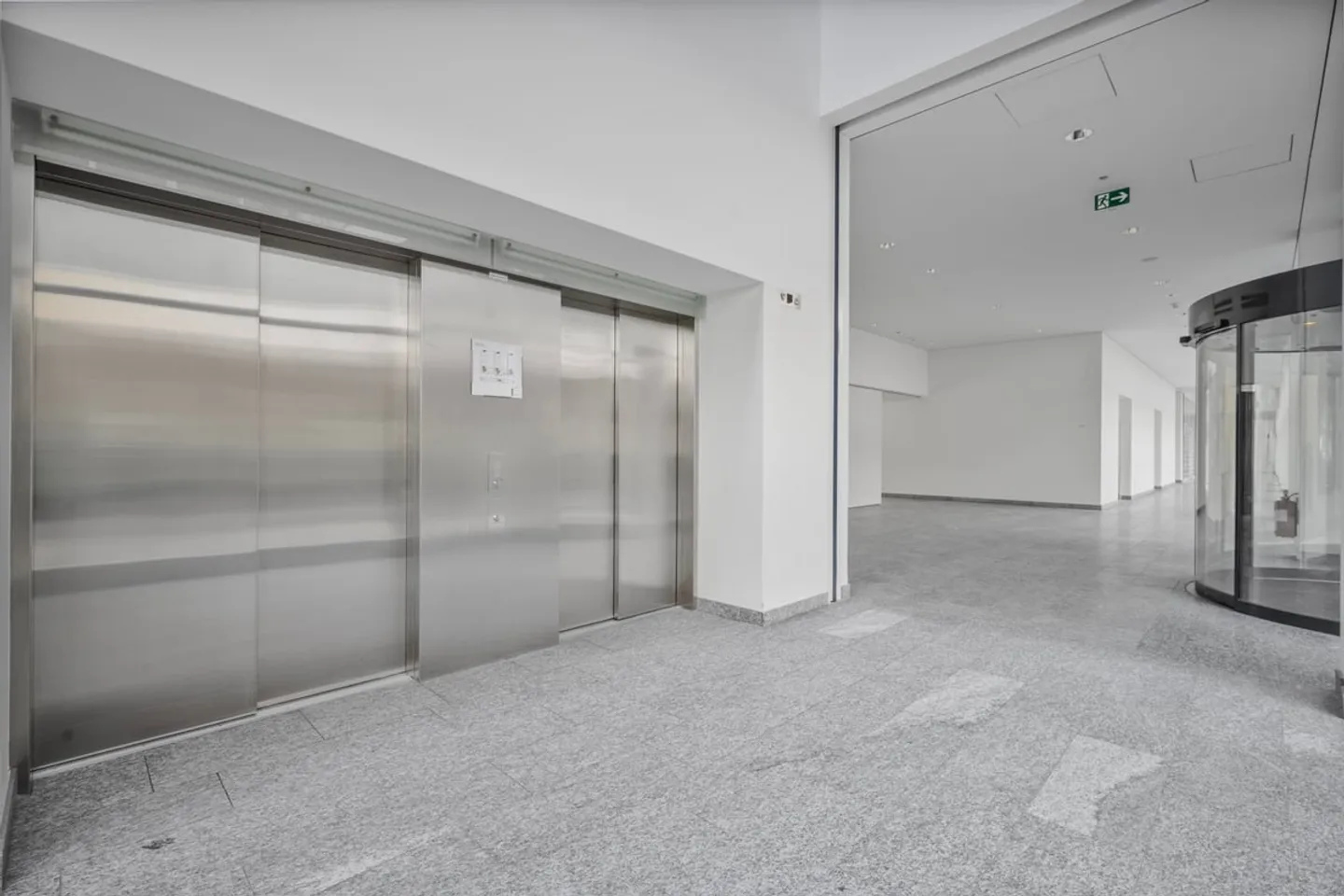 450 m² High-quality developed and ready-to-move-in office space - Photo 12 of 13