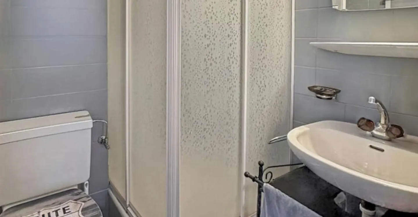 Incantevole appartamento duplex di 5,5 stanze vicino a Zermatt - Foto 10 di 12