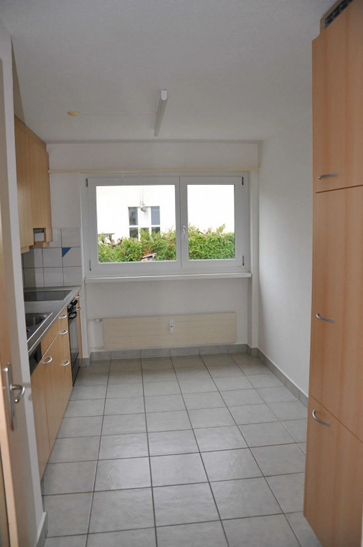 Helle 3.5-Zimmer Wohnung mit Balkon - Foto 6 von 16