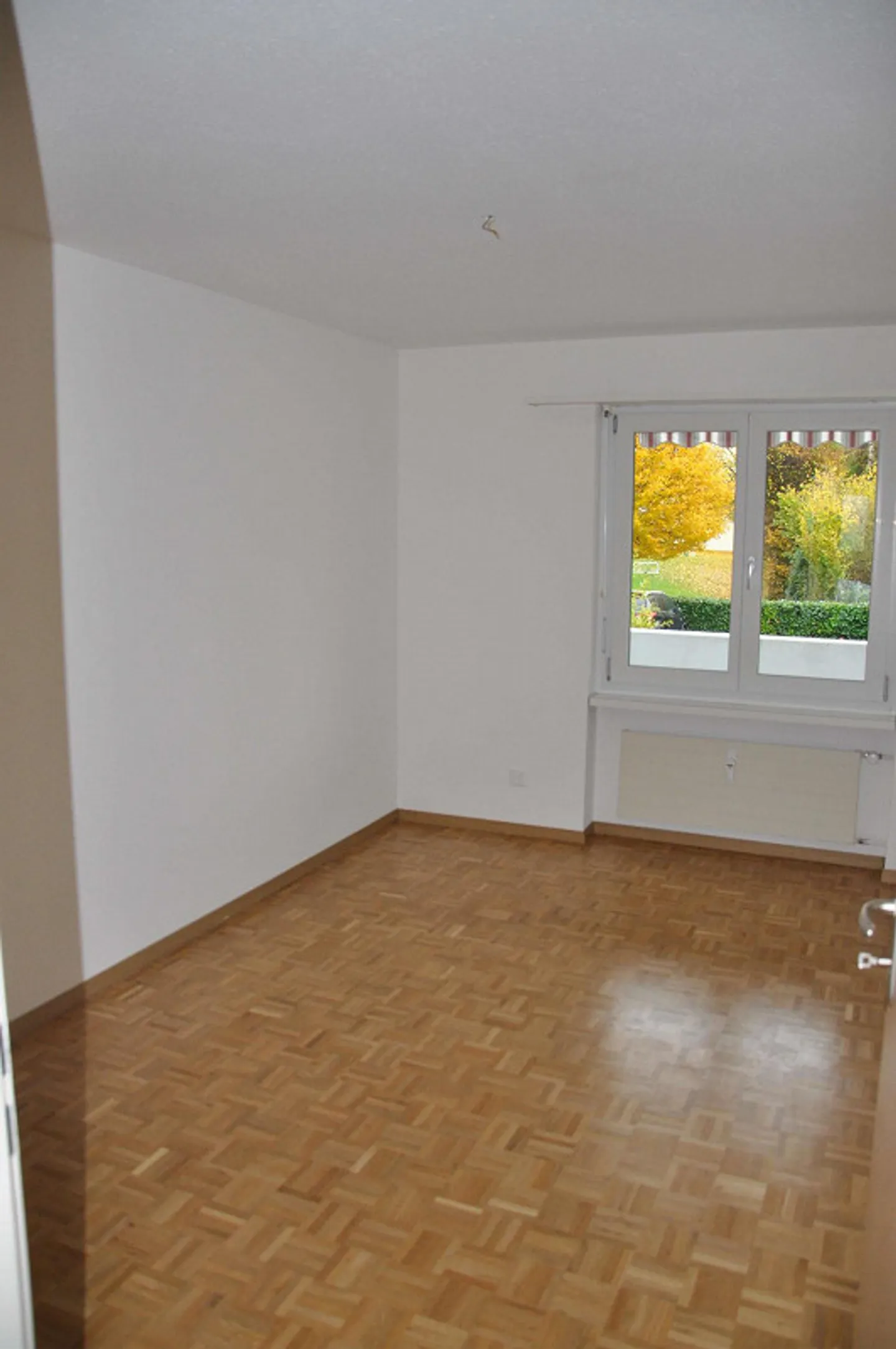 Helle 3.5-Zimmer Wohnung mit Balkon - Foto 8 von 16