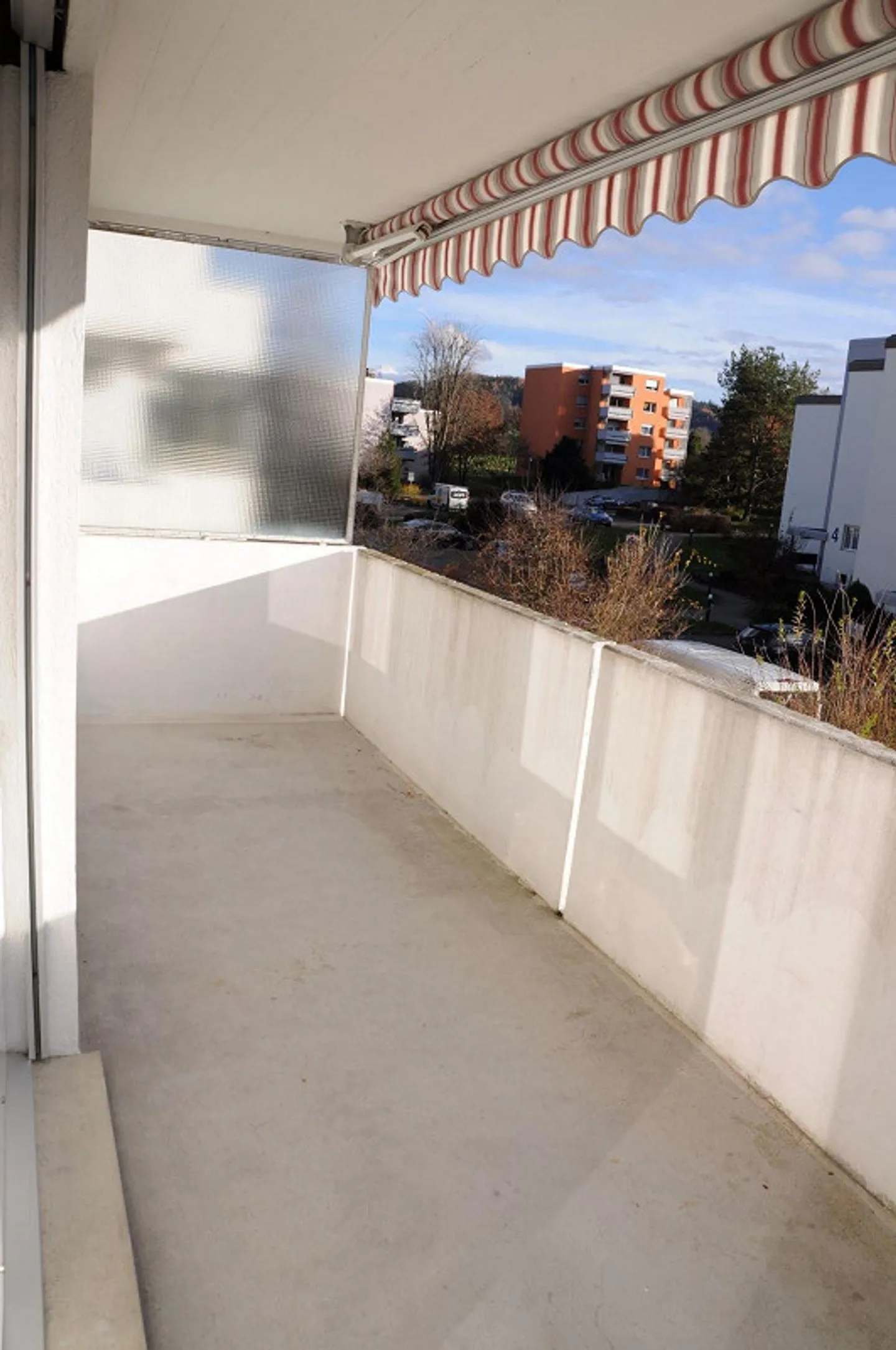 Helle 3.5-Zimmer Wohnung mit Balkon - Foto 15 von 16