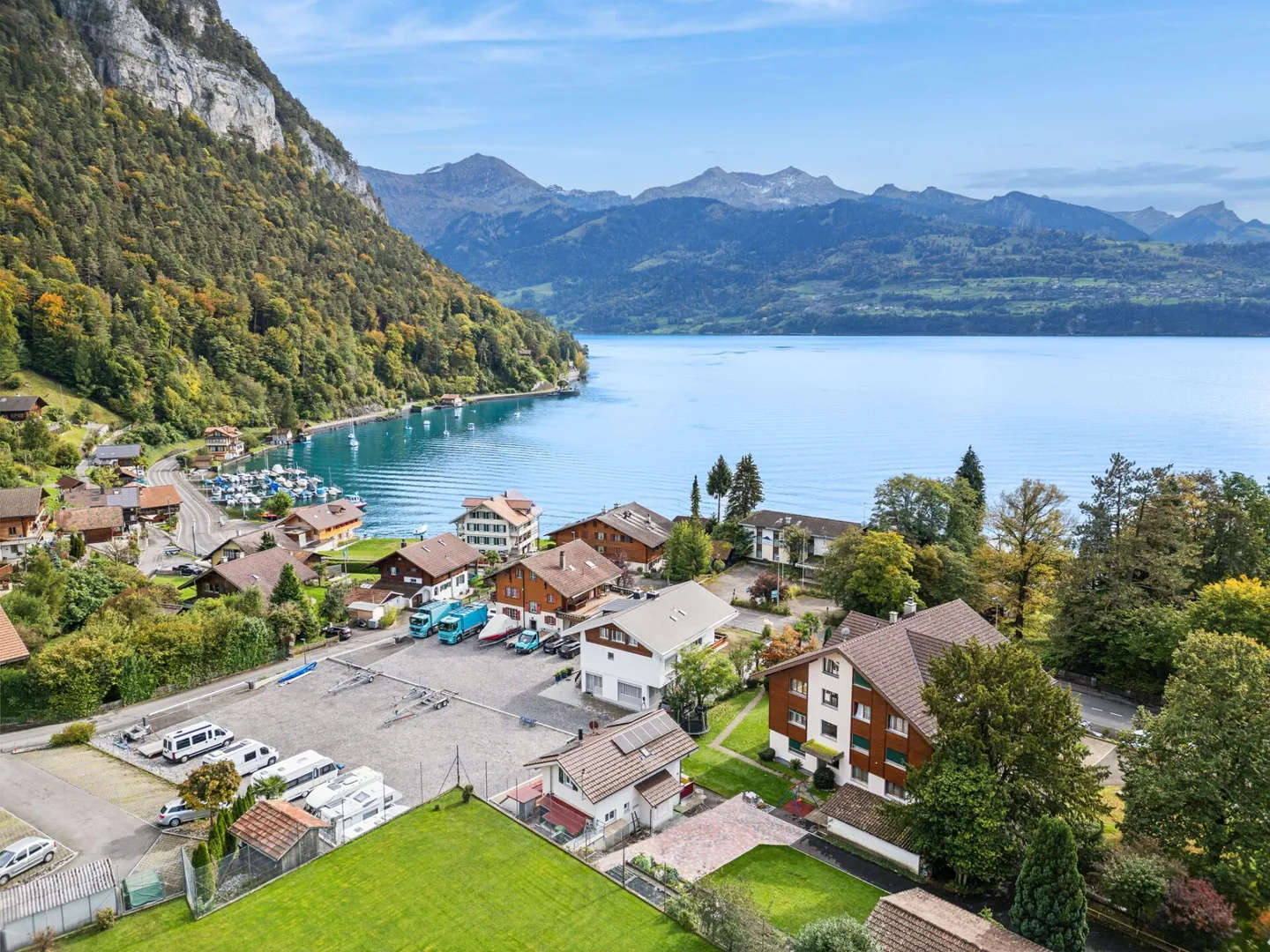 Appartamento di 4,5 stanze in posizione privilegiata con vista sul lago di Thun - Foto 2 di 13