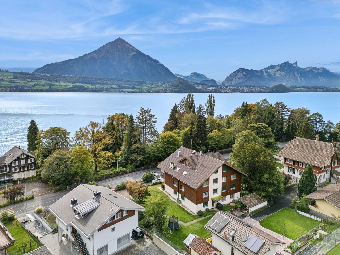 Appartamento di 4,5 stanze in posizione privilegiata con vista sul lago di Thun - Foto 5 di 13