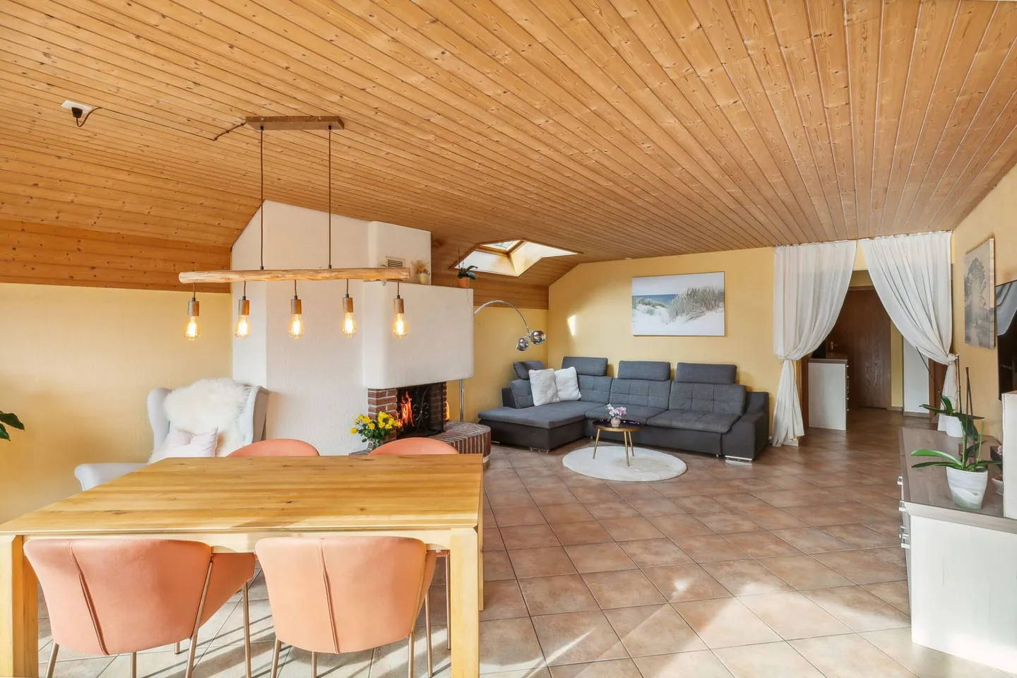 Appartamento di 4,5 stanze in posizione privilegiata con vista sul lago di Thun - Foto 8 di 13