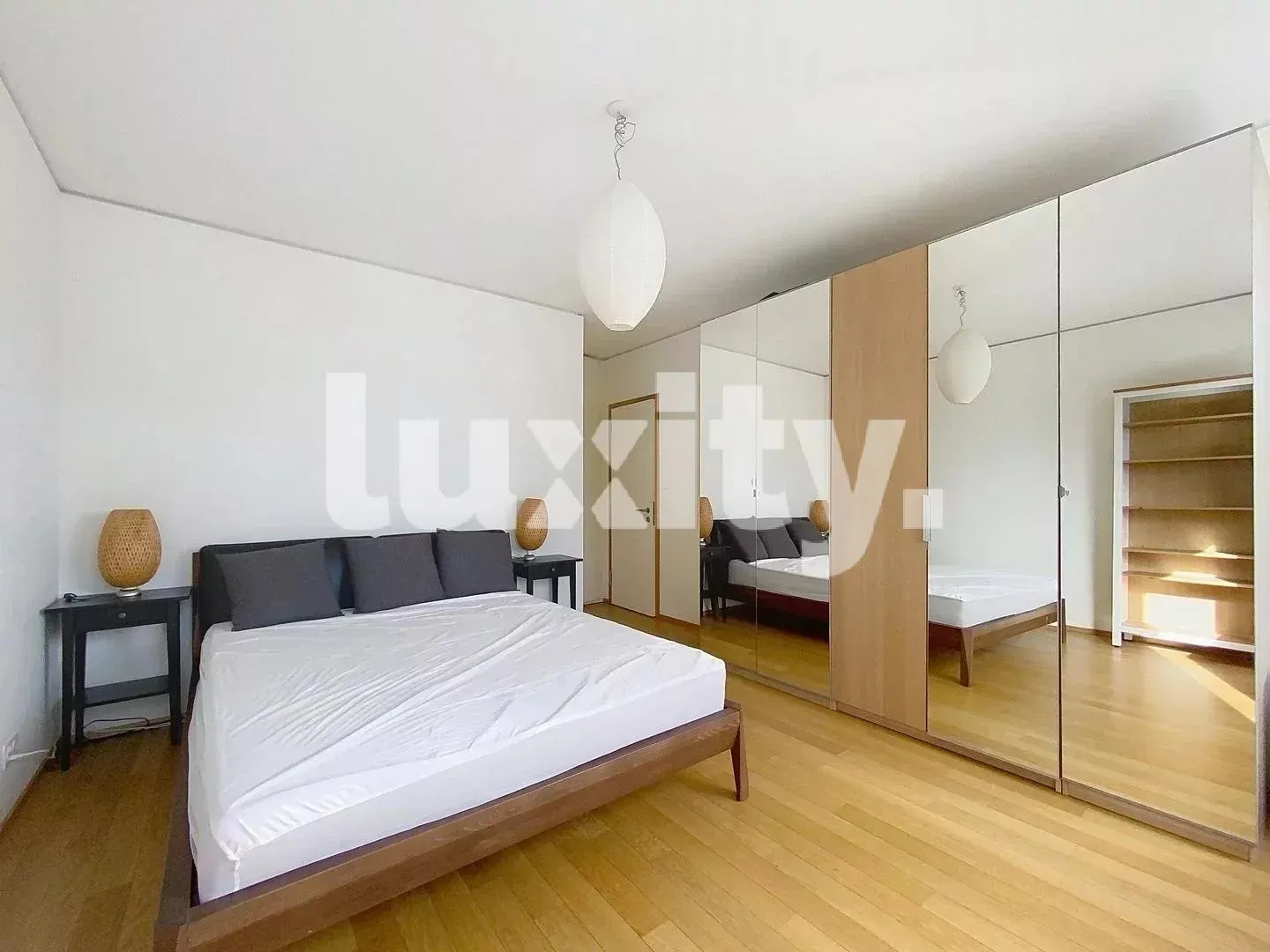 Magnifique appartement de luxe avec vue panoramique sur le lac Léman - Photo 7 sur 8