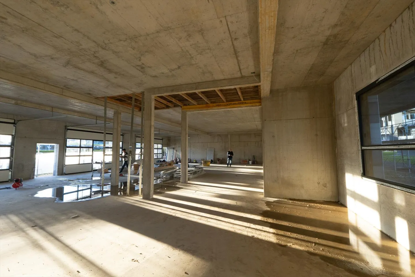 Industrial Property 12 Units - Photo 12 of 22