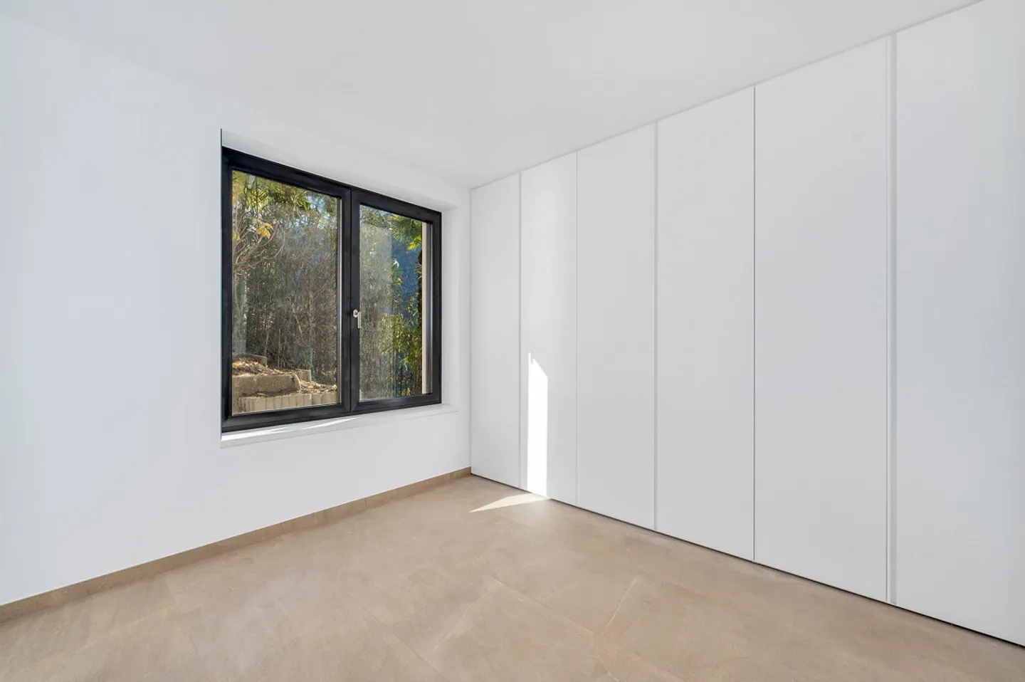 Appartamento piacevole di 4,5 stanze con giardino e vista lago a Castagnola - Foto 7 di 9