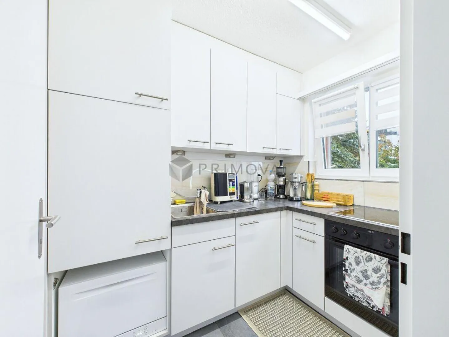 2.5 Room Apartment with High Comfort Factor - Photo 3 of 6