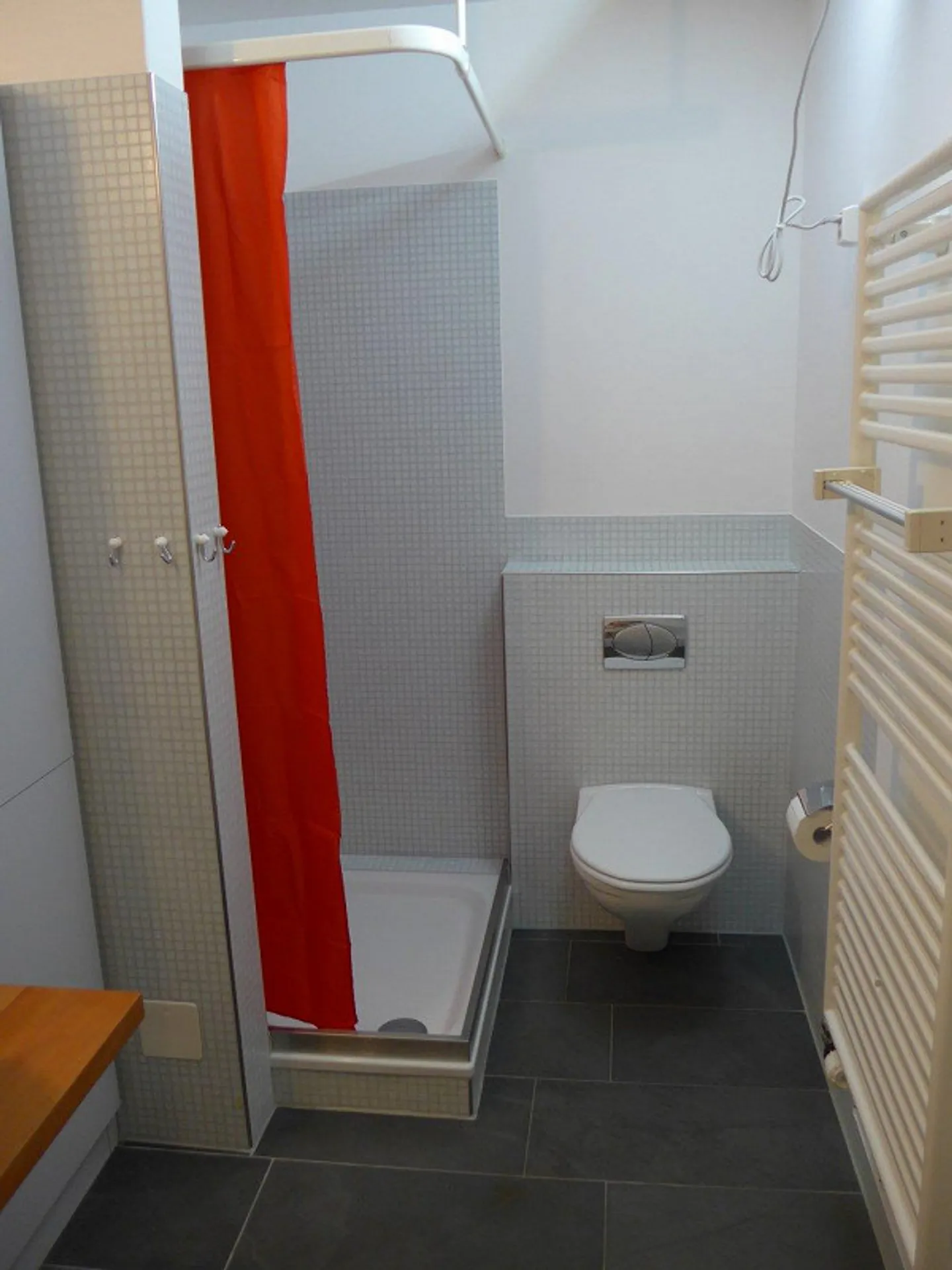 Spacious 5.5 Room Apartment in a Quiet Location with Ownership Standard - Photo 13 of 21