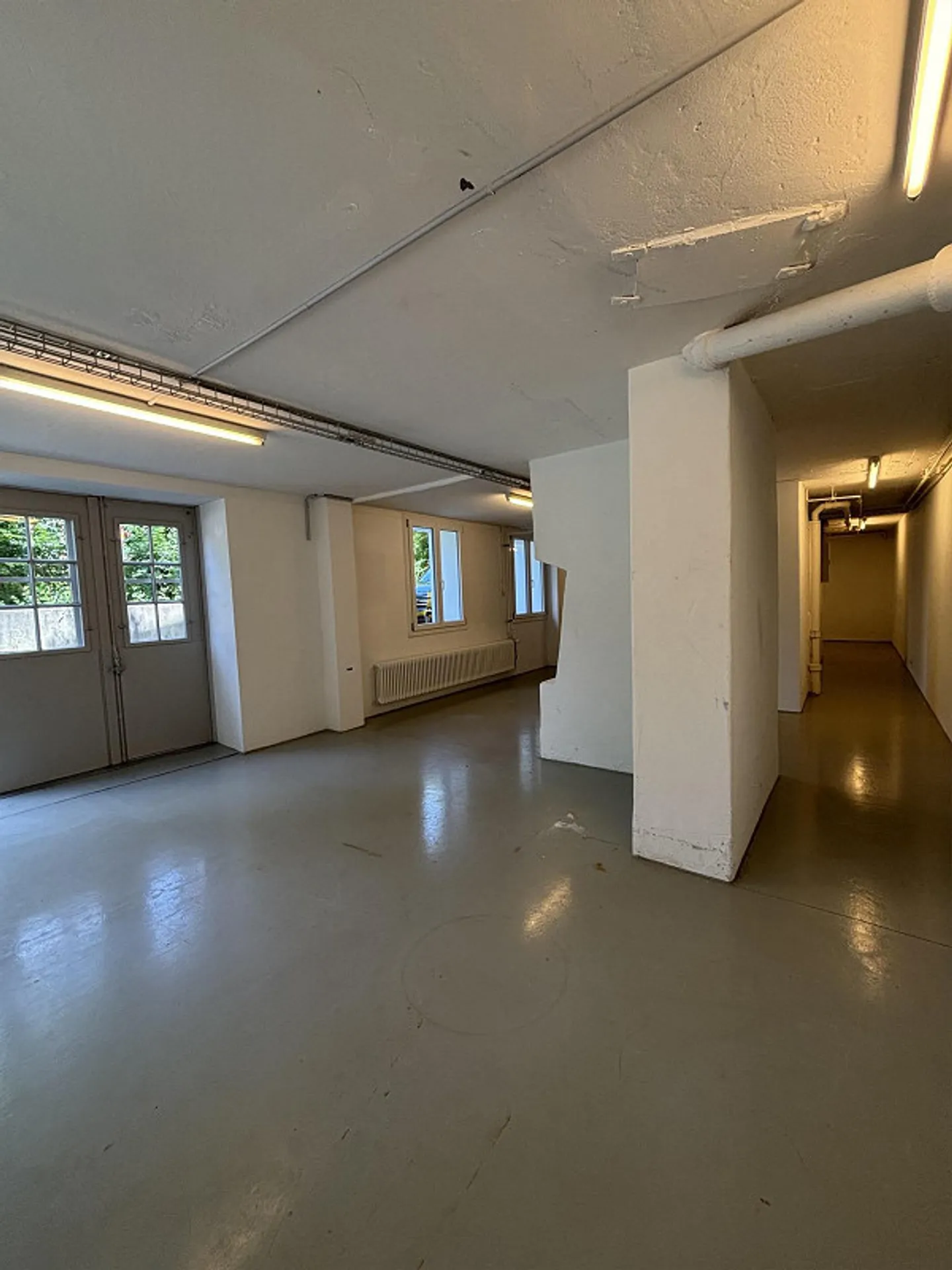 Versatile commercial space with 132 m² - Photo 3 of 10