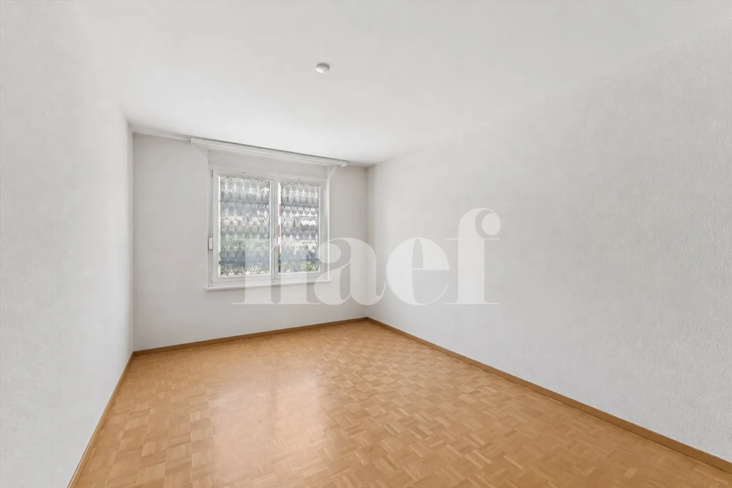 Appartement Charmant avec Vue sur le Lac - Photo 12 sur 13